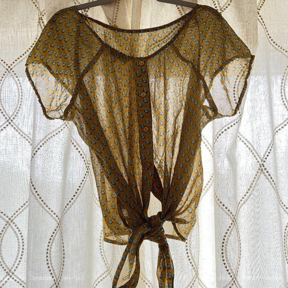 Sweet Sheer Blouse w/Button and Tie Details